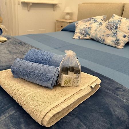 Aqualife Luxury Apartment อาร์ซาเคนา ภายนอก รูปภาพ